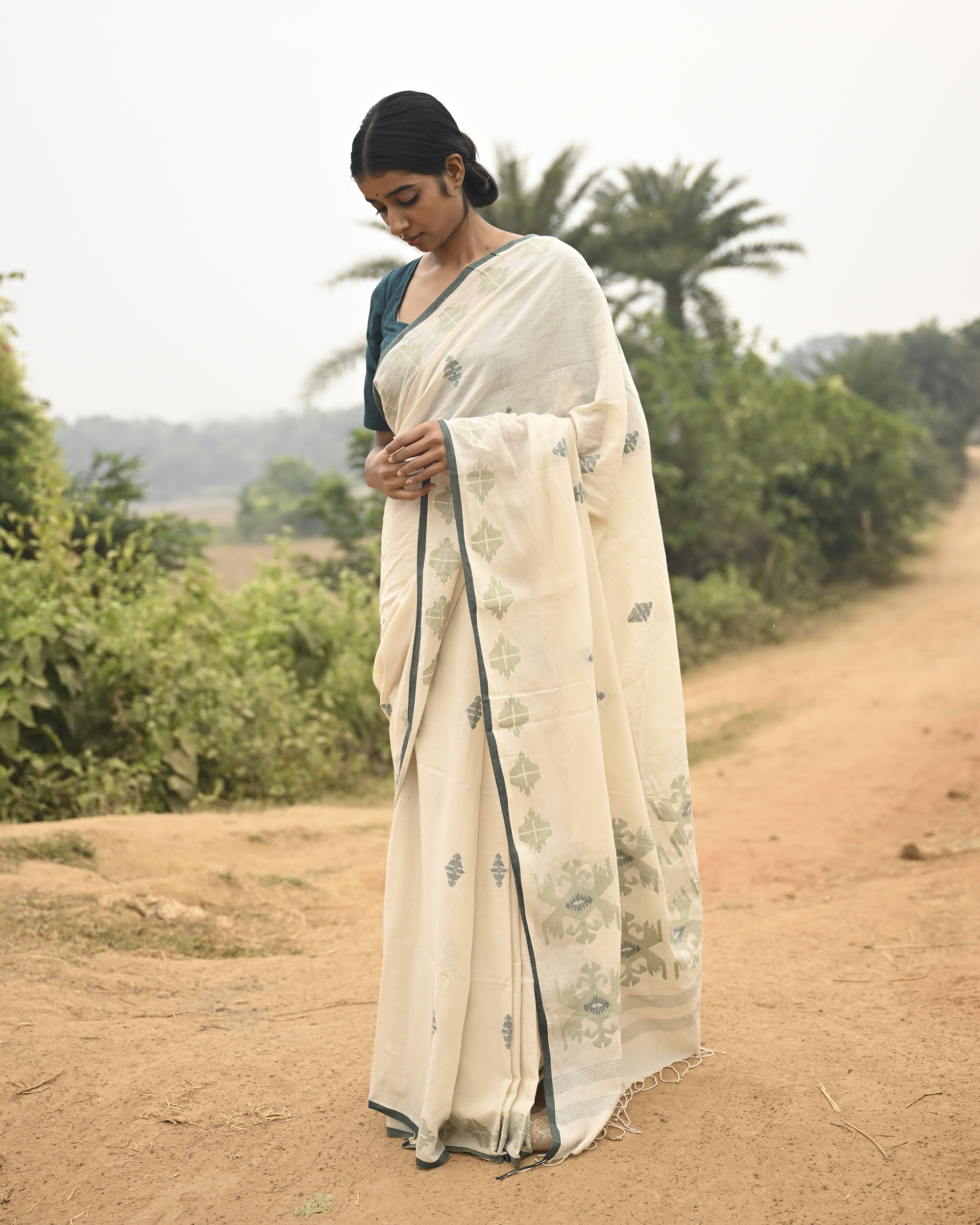 Featured Jamdani Saree
